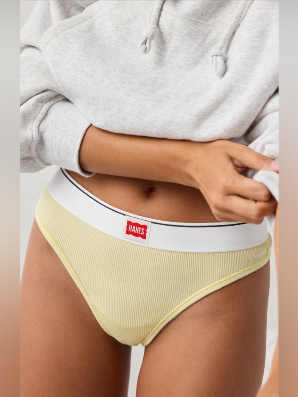 Hanes UO Exclusive jersey knit thong - Picture 2 of 4